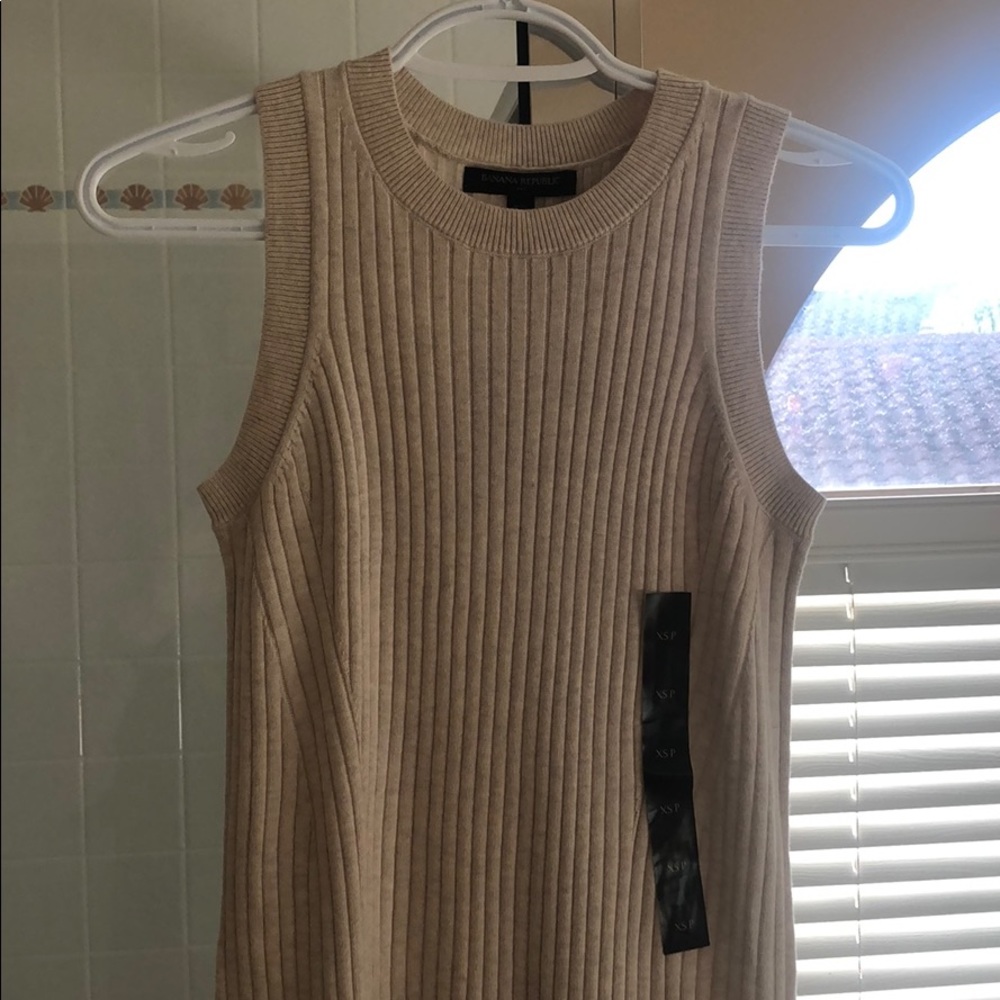 Dress - Picture 5 of 5